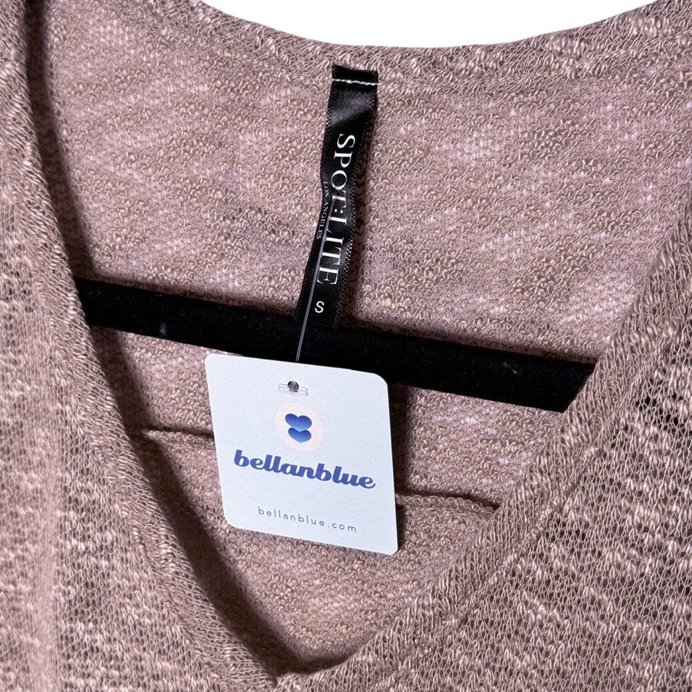 NWT Spot Lite | Beige Knit V-Neck Twist Hem Top | Size S | EUC - Picture 2 of 5